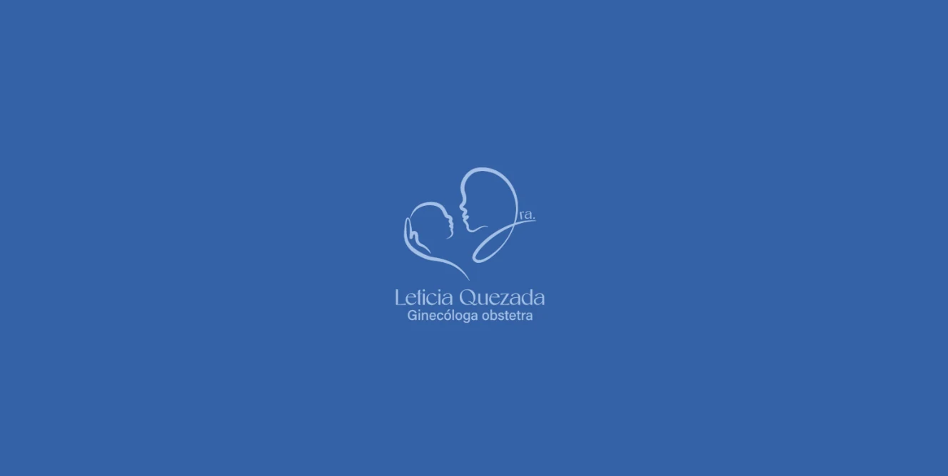 Logotipo Dra. Leticia Quezada sobre fondo azul
